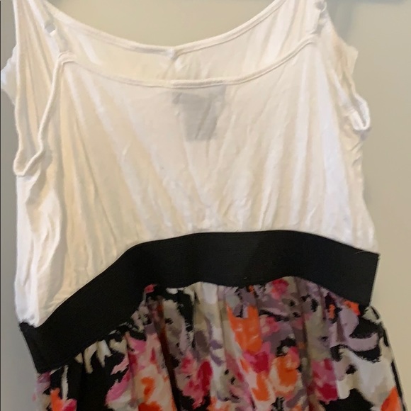 Cute summer mini dress - Picture 5 of 5